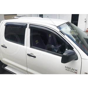 Hilux deals window visor